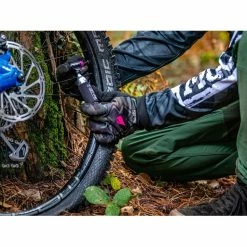 Muc-Off MTB Inflator Kit -Lezyne Verkaufsladen a52280ce 2d70 42a4 8783 71ffee10dcd2